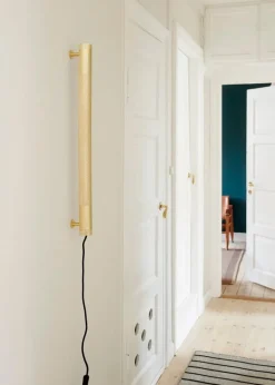 NUAD Radent wall lamp 70 cm, brass