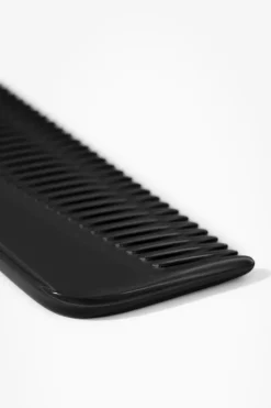 Nuori Dressing comb, black