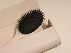 Nuori Revitalizing hair brush, large, rose