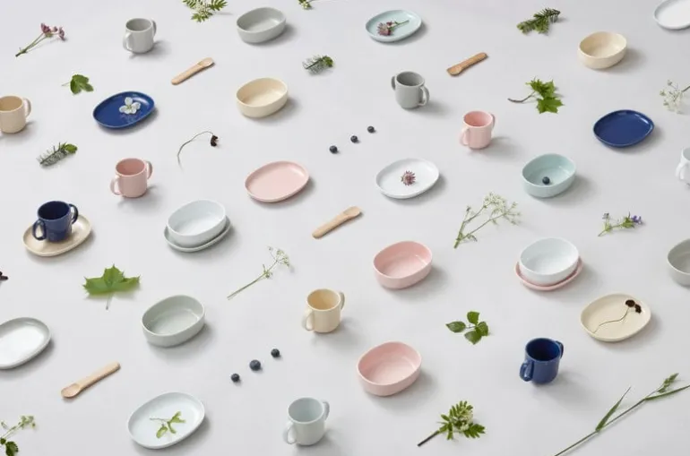 Nuppu Baby tableware, windflower