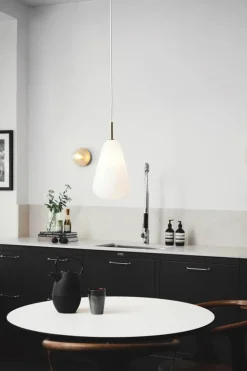 Nuura Anoli 1 pendant, medium, opal