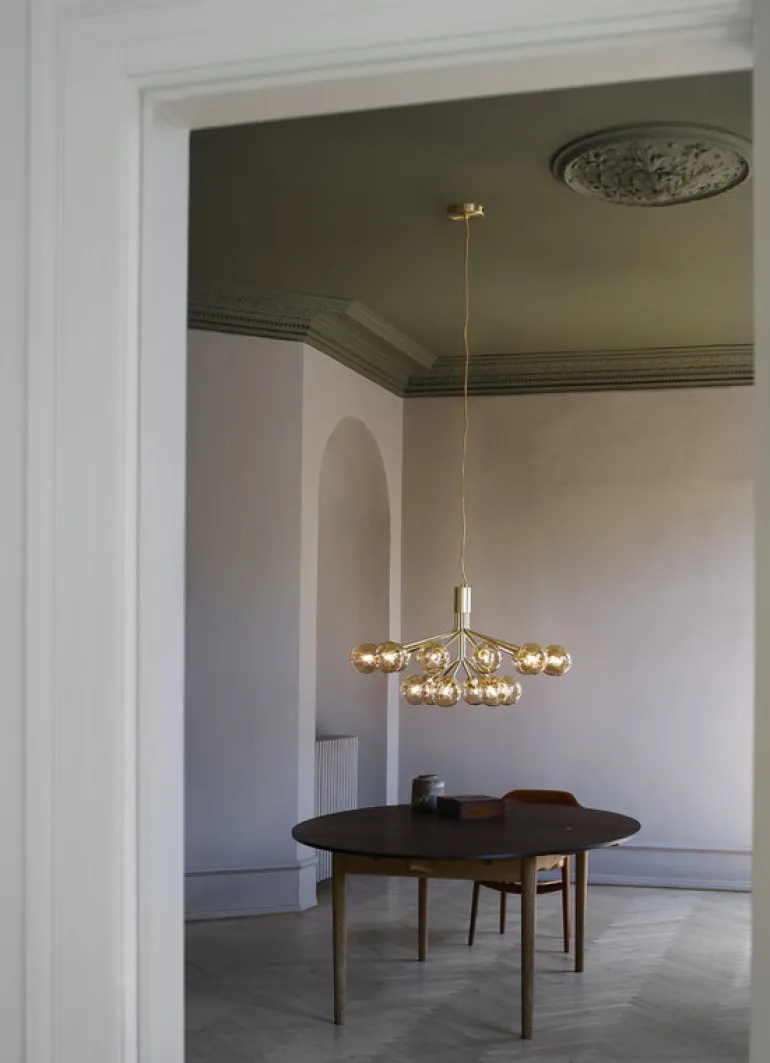 Nuura Apiales 18 pendant, brushed brass - gold