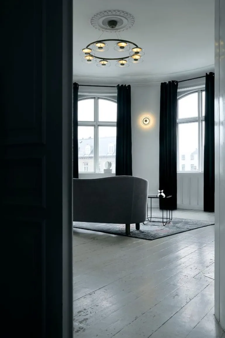 Nuura Blossi 8 pendant, Nordic gold - clear