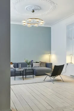 Nuura Blossi table lamp, Nordic gold - clear