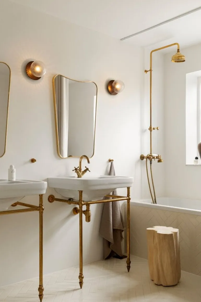 Nuura Liila 1 wall/ceiling lamp, medium, dark bronze - optic clear