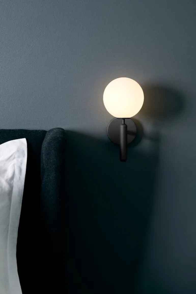 Nuura Miira wall lamp, rock grey - opal white