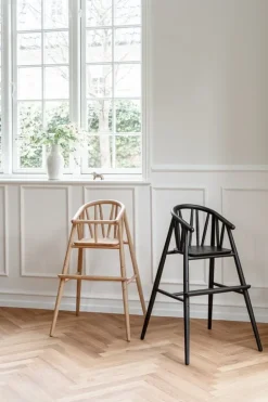 Oaklings Saga high chair, oak