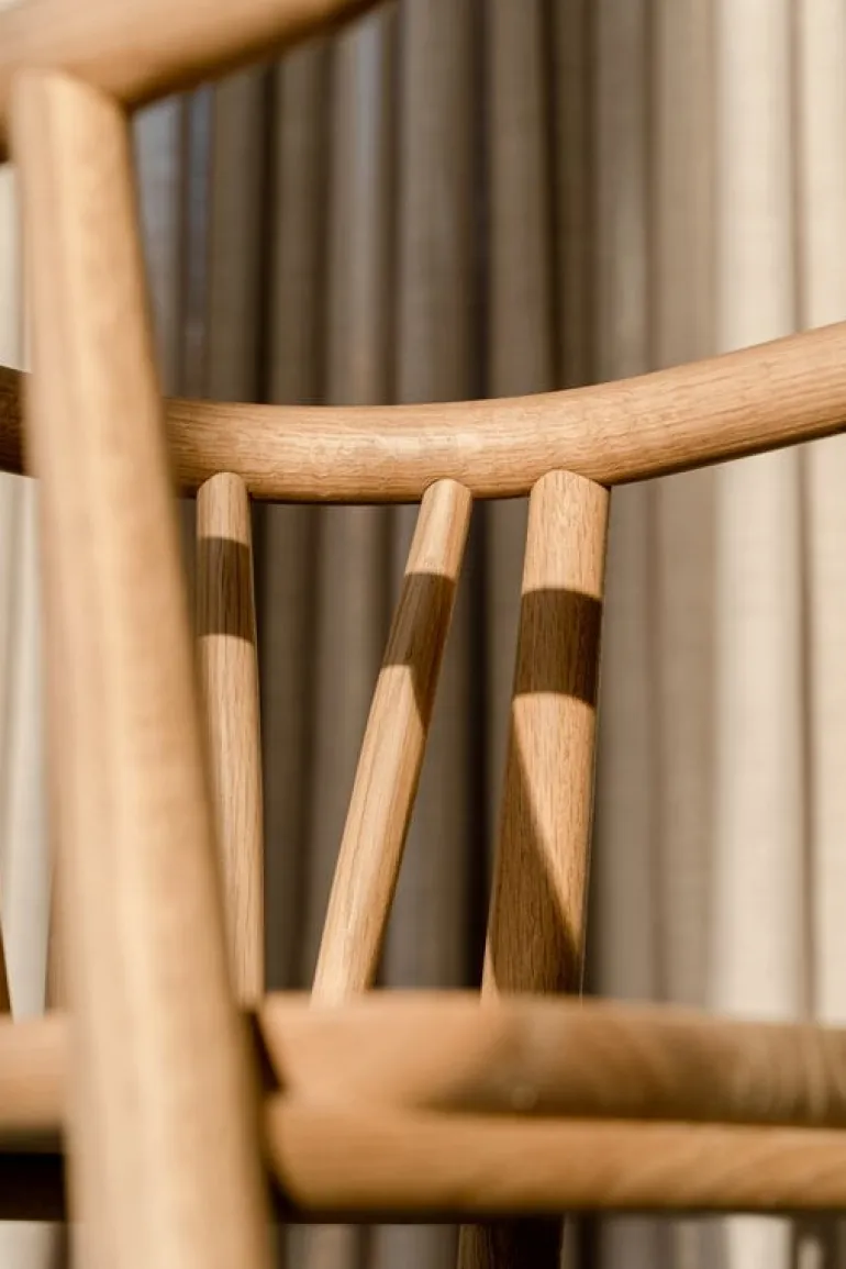 Oaklings Storm kid's chair, oak