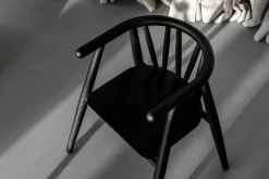 Oaklings Storm kid's chair, black stained oak