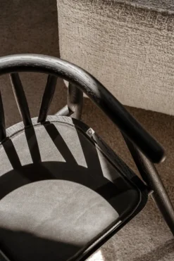 Oaklings Storm kid's chair, black stained oak