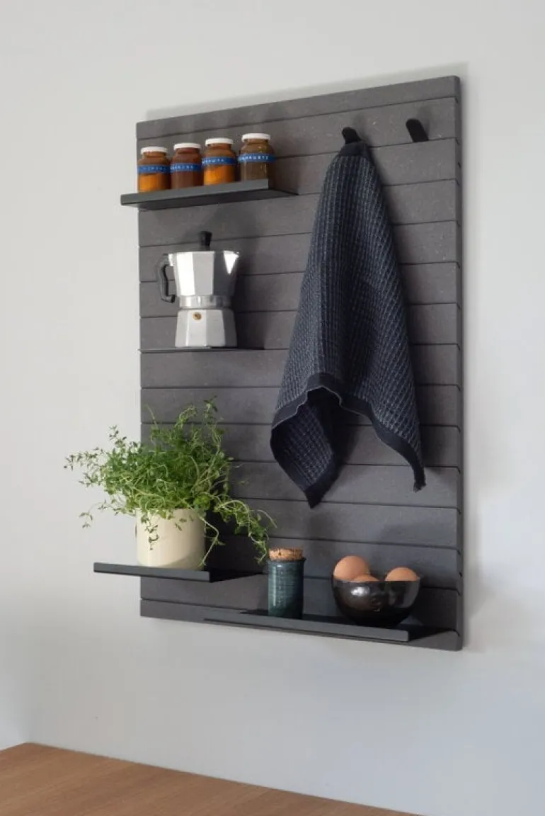 OOJA displays W001 wall display, black