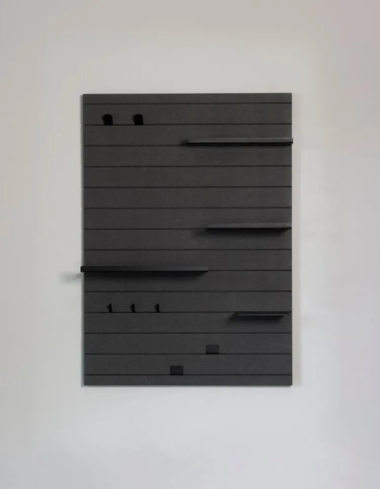 OOJA displays W001 wall display, black