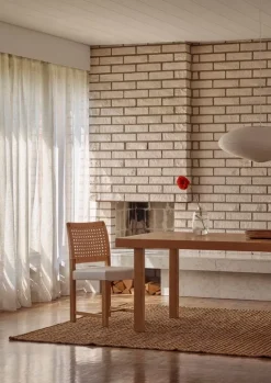 Ornäs Näyttely dining table, oak