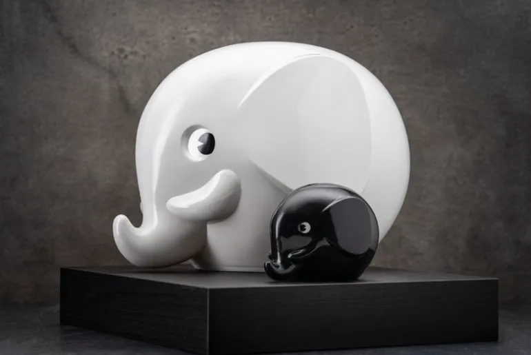 Palaset Medi Elephant moneybox, black