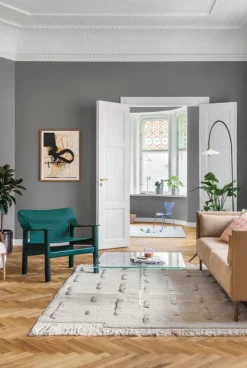 Paper Collective Frame, oak