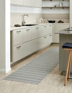 Pappelina Carl rug 70 x 270 cm, grey - fossil grey