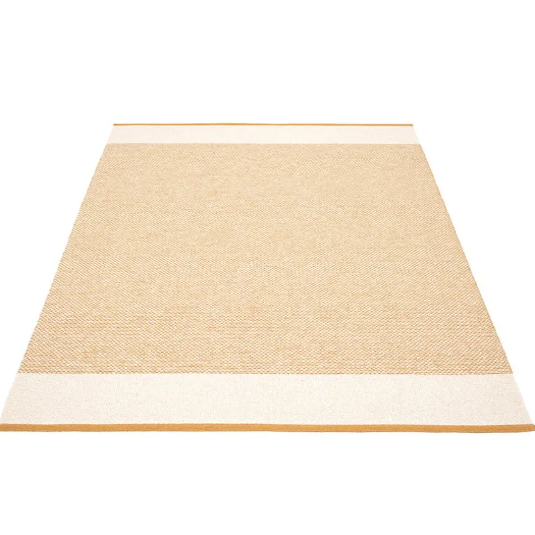 Pappelina Edit rug, 140 x 200 cm, ochre