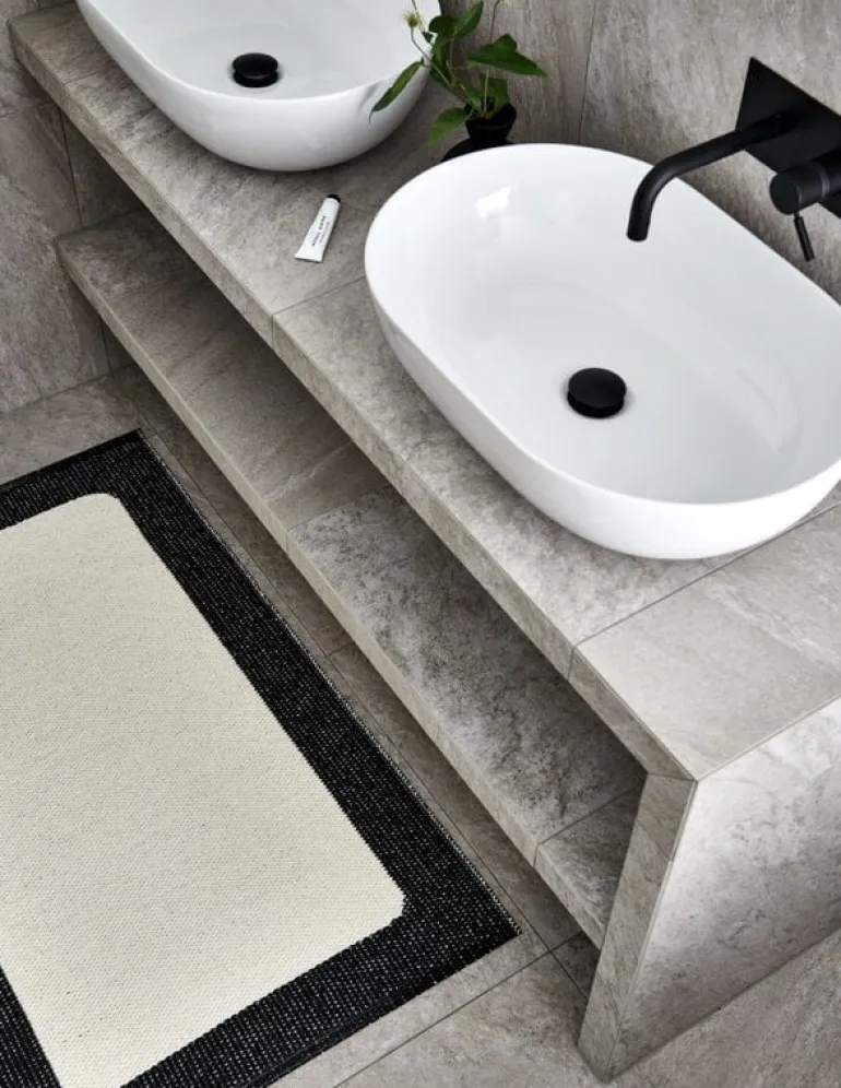 Pappelina Ilda rug, 70 x 120 cm, black - vanilla