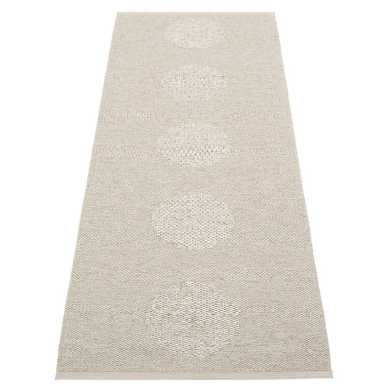 Pappelina Vera 2.0 rug, 70 x 200 cm, linen - stone metallic