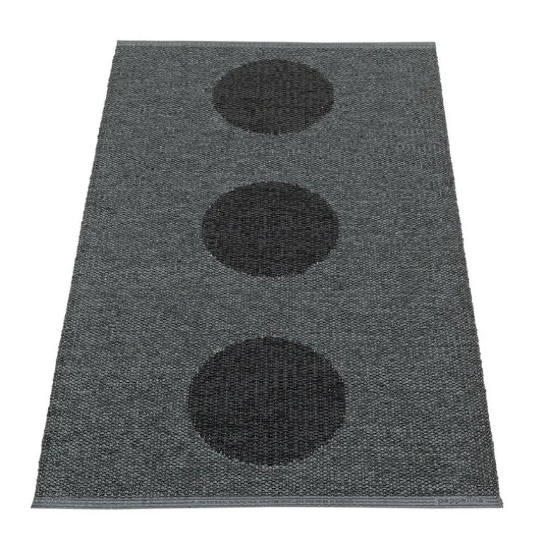 Pappelina Vera 2.0 rug, 70 x 120 cm, black - black metallic