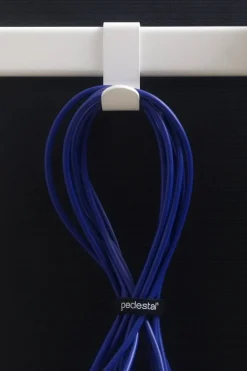 Pedestal Hook mount, pearl