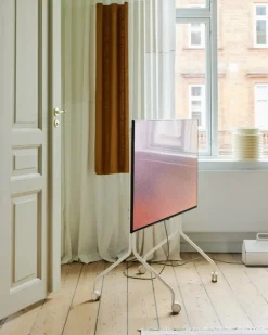 Pedestal Moon Rollin' TV stand, pearl