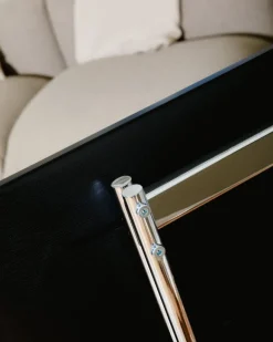 Pedestal Moon Rollin' TV stand, chrome