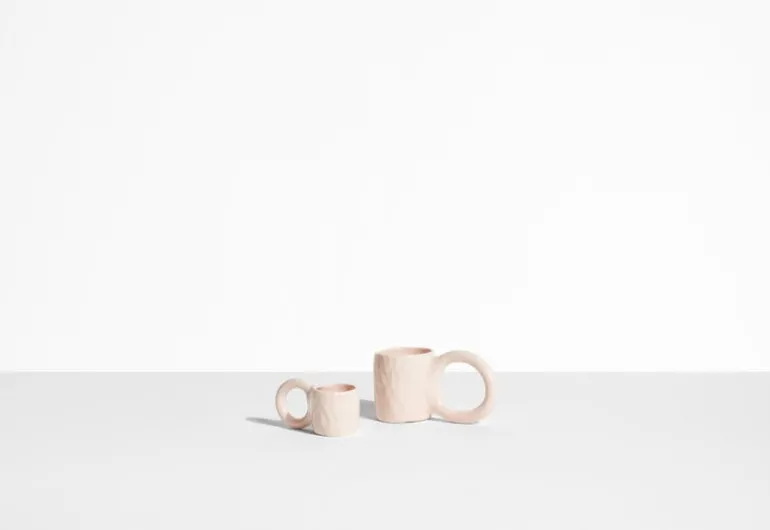 Petite Friture Donut mug, M, bubble gum