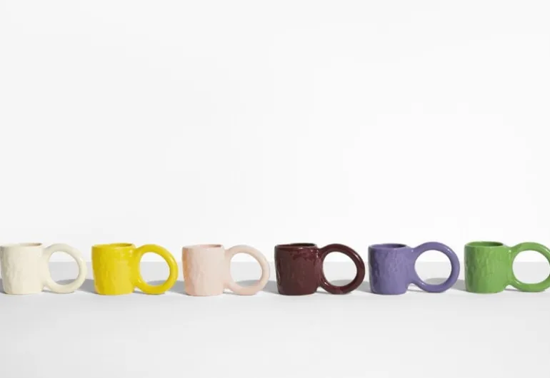 Petite Friture Donut mug, M, bubble gum