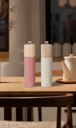 Peugeot Boreal salt mill, 21 cm, feather white