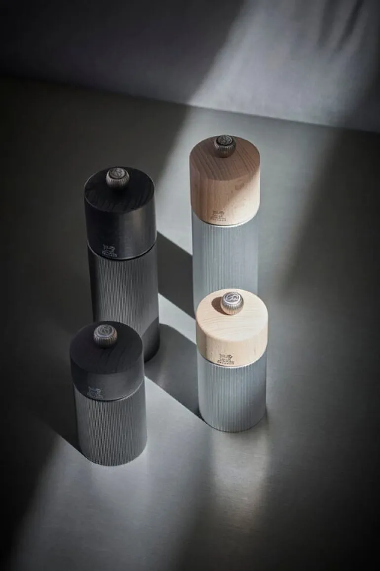 Peugeot Line Natural salt mill, 18 cm, wood - aluminium