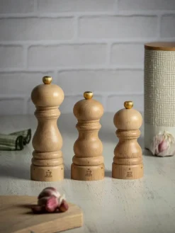 Peugeot Paris U'Select salt mill, 18 cm, natural