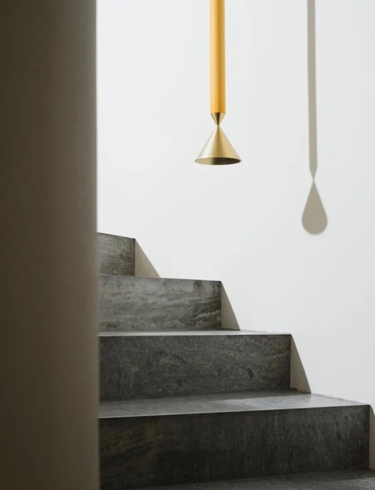 Pholc Apollo 39 pendant, honey gold - polished brass