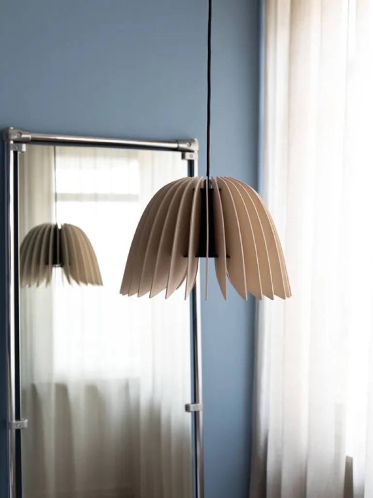 Pilke Lights Verna 34 pendant, birch