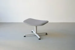 Raawii Arba ottoman, light grey - Re-wool grey