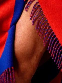 Raawii Brush blanket, blue - red