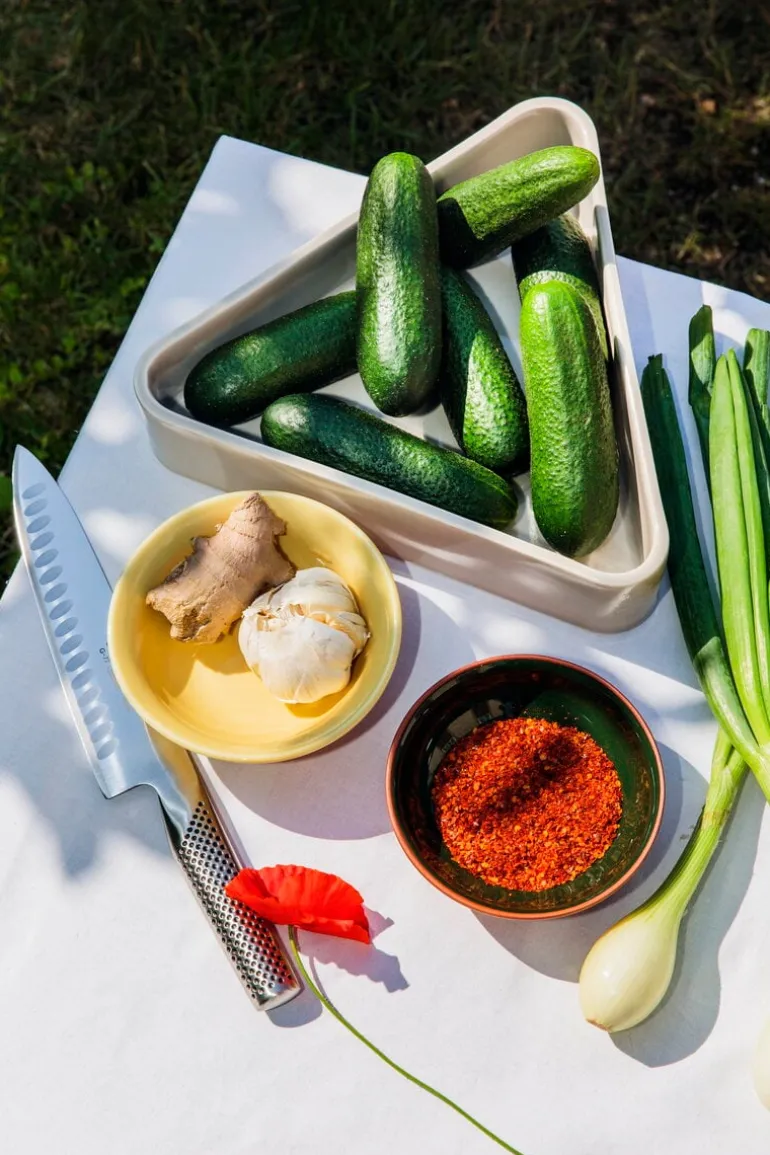 Raawii Canvas centrepiece, concrete grey