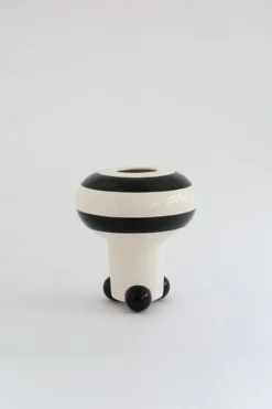 Raawii Mushroom vase, black