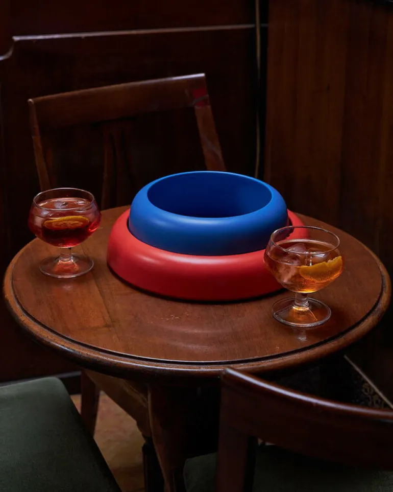 Raawii Omar bowl 02, strong coral