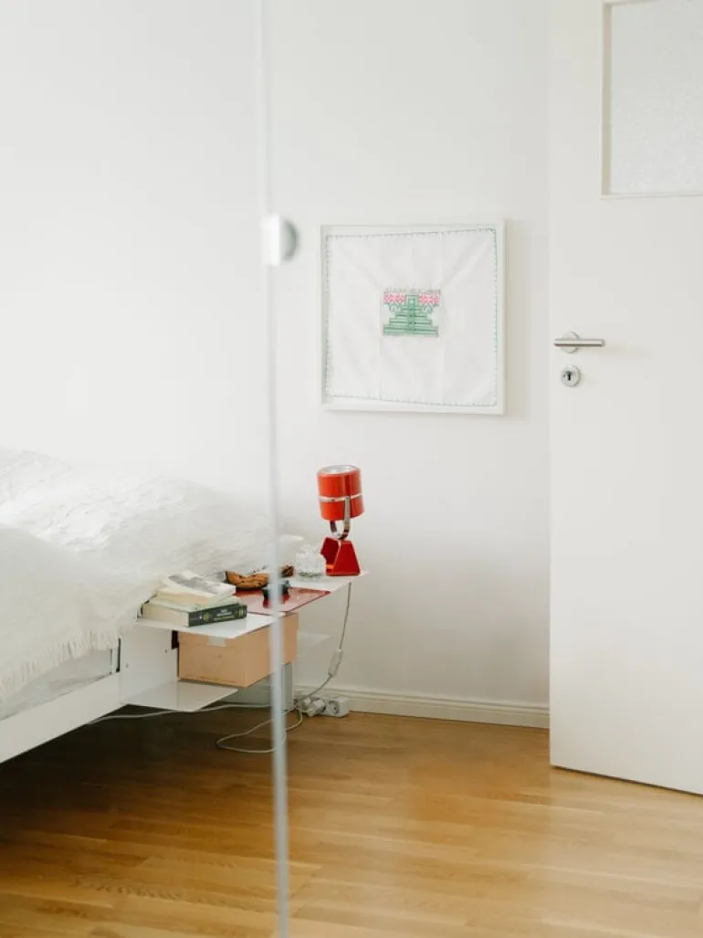 ReFramed Side table for bed frame, white