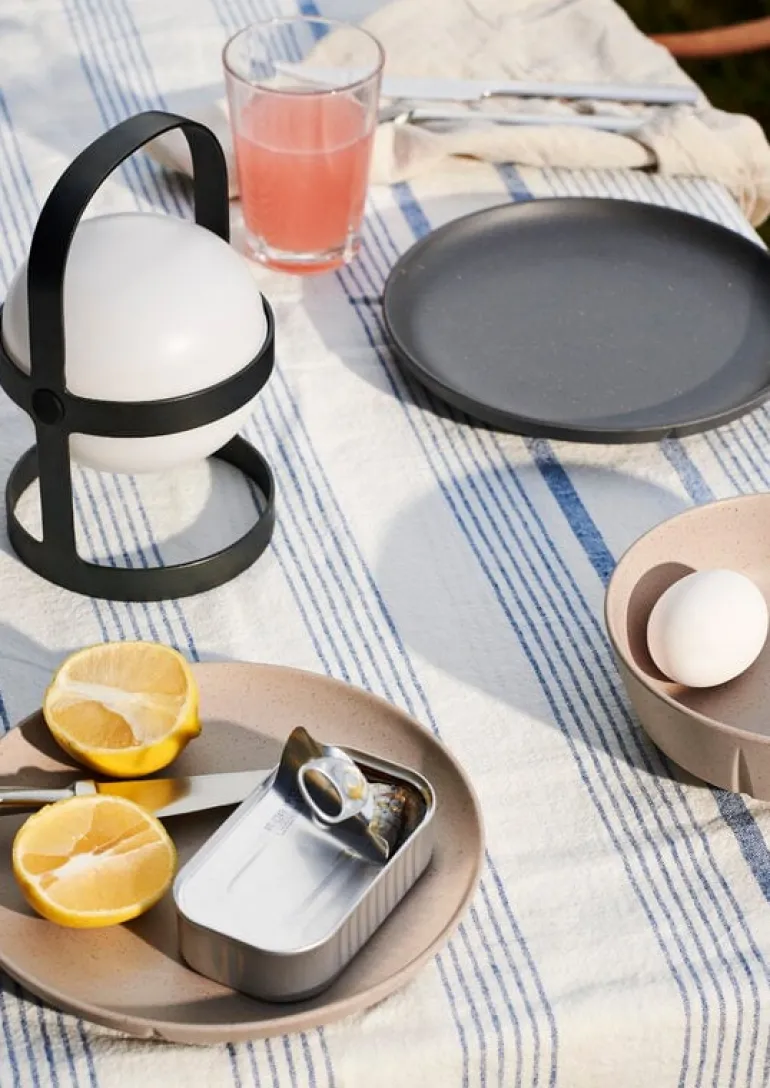 Rosendahl Soft Spot Solar portable table lamp, 18,5 cm, black