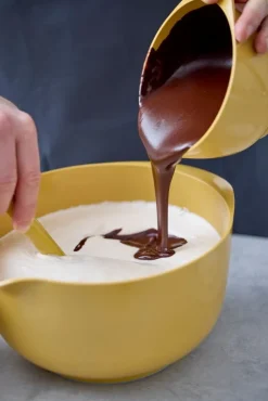 Rosti Margrethe mixing bowl 3 L, curry