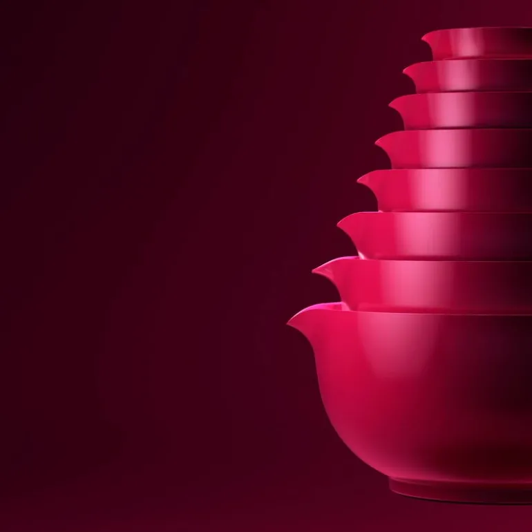 Rosti Margrethe mixing bowl, 1.5 L, beetroot