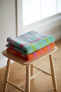 Røros Tweed City throw, 135 x 200 cm, orange