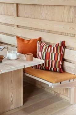 Røros Tweed Ida cushion, 50 x 50 cm, red shades