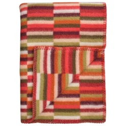 Røros Tweed Ida throw, 135 x 200 cm, red shades