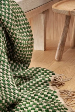 Røros Tweed Isak throw, 150 x 210 cm, green meadow