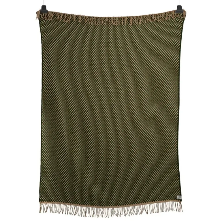 Røros Tweed Isak throw, 150 x 210 cm, green meadow