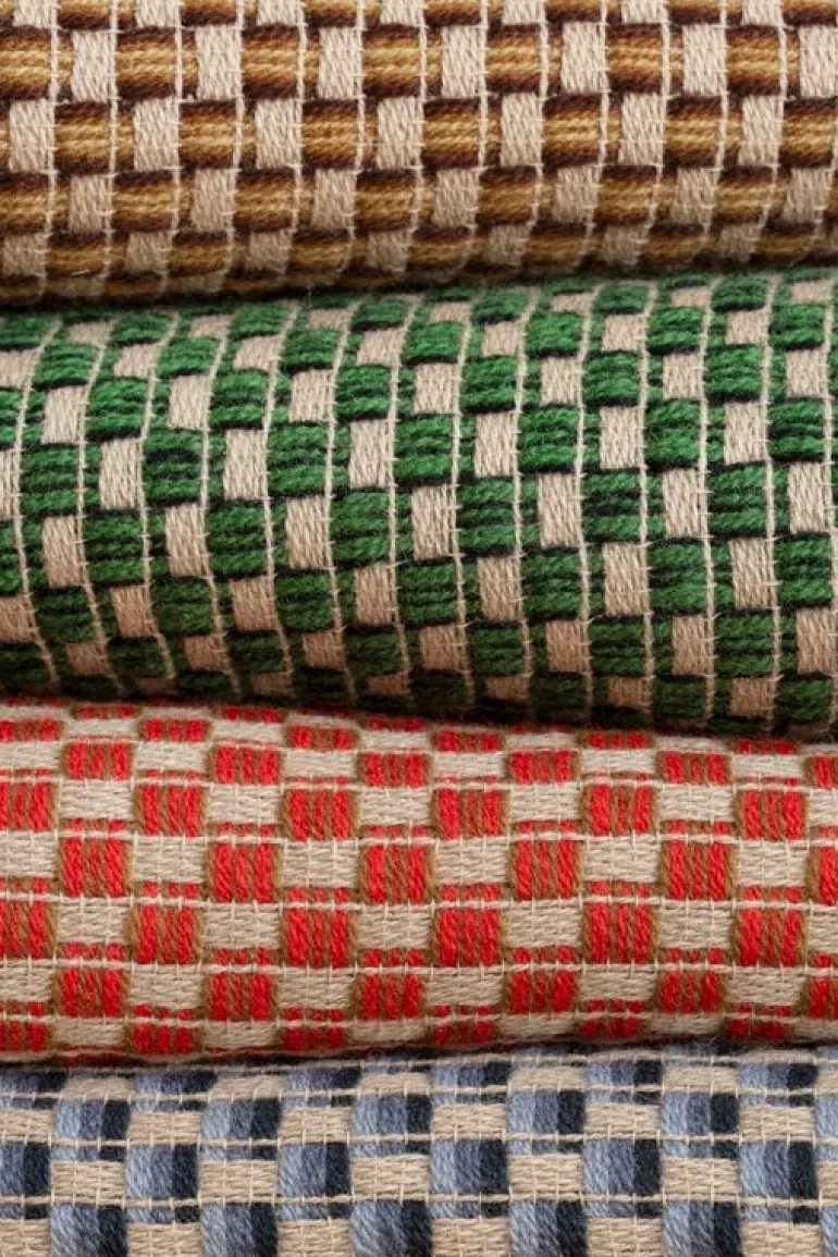 Røros Tweed Isak throw, 150 x 210 cm, green meadow
