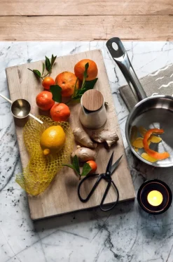 Saana ja Olli Onnenmaa pot holder/trivet, beige